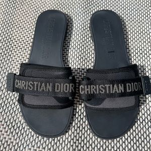 DIO(R)EVOLUTION SLIDE